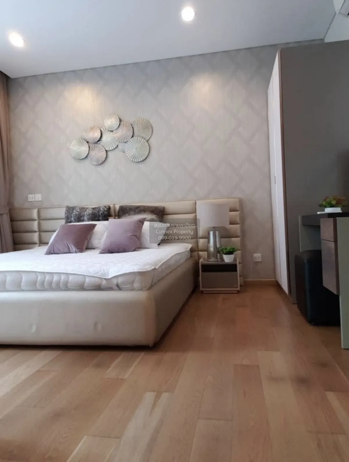 FOR RENT condo , The Breeze Narathiwas , Duplex , wide frontage ,