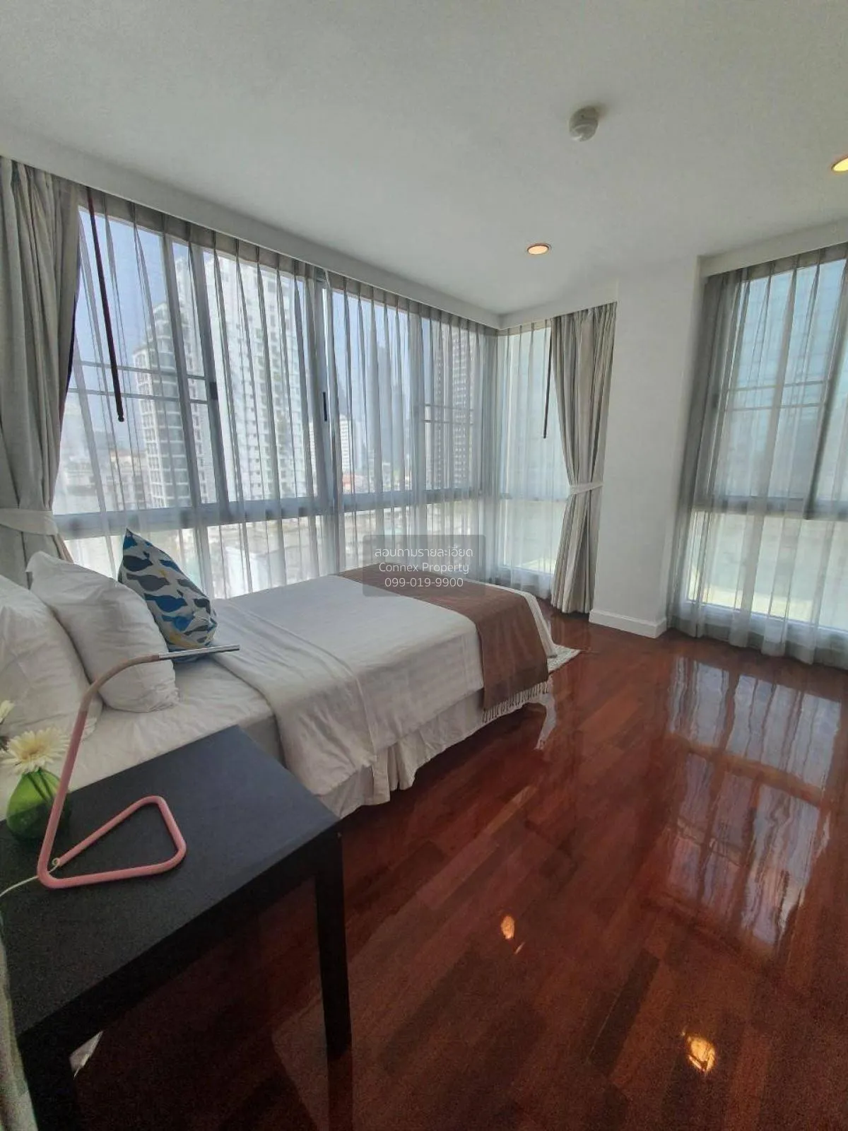FOR RENT condo , Sathorn Gallery Residences , Duplex , wide front