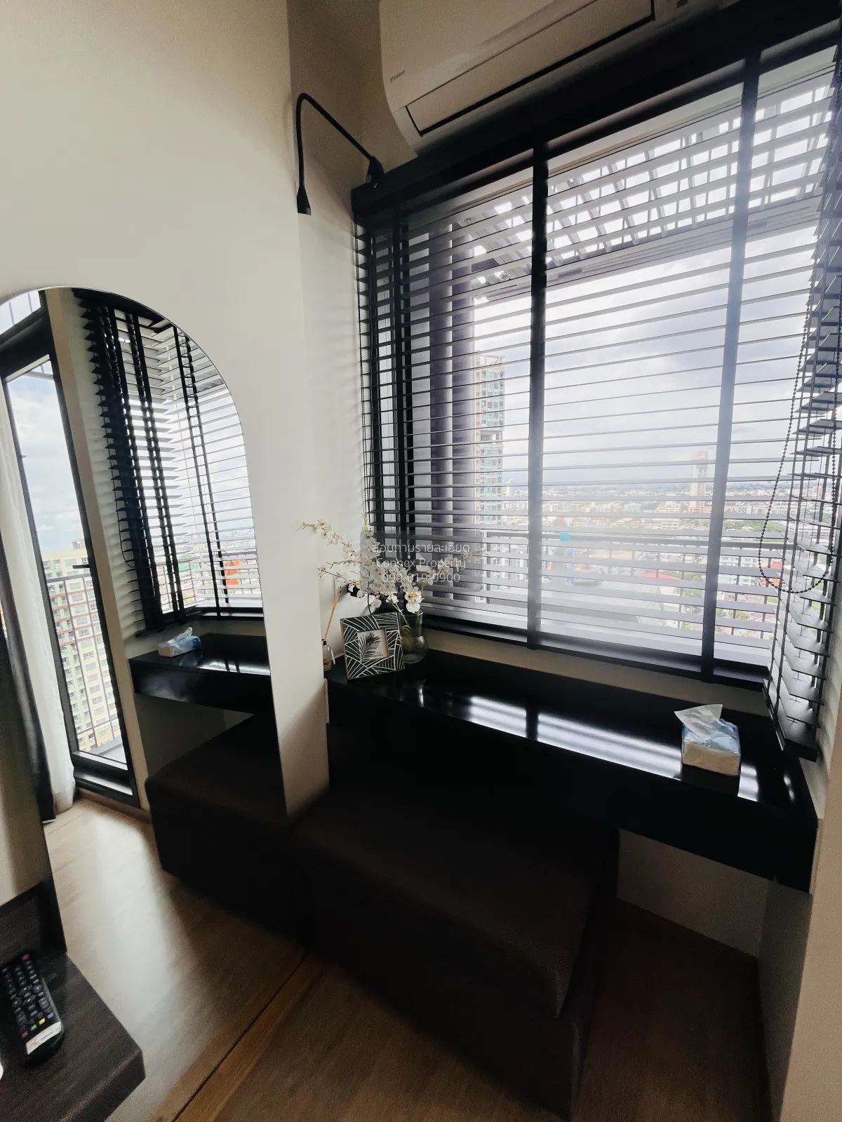 FOR RENT condo , Centric Ratchayothin , Duplex , wide frontage ,  3