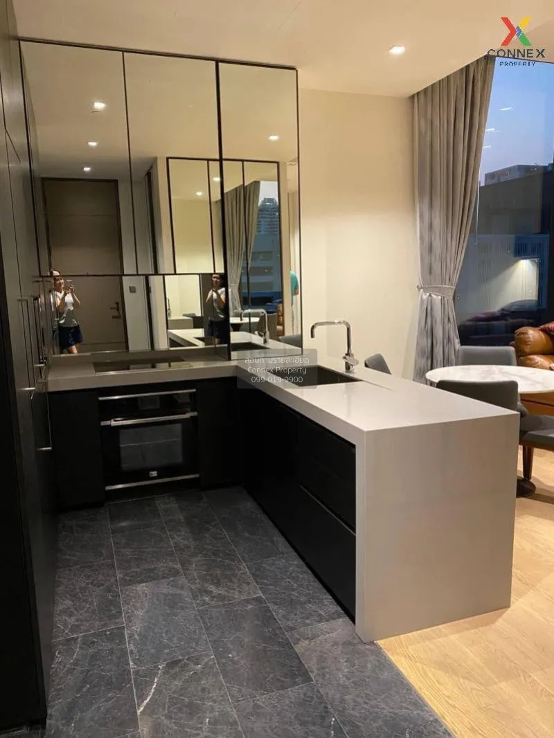 FOR RENT condo , 28 Chidlom , Duplex , wide frontage , BTS-Chit L