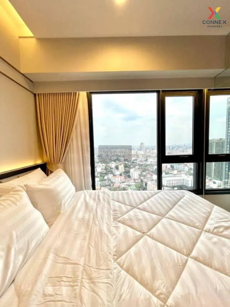 FOR RENT condo , Life Ladprao Valley , Duplex , wide frontage , B 4