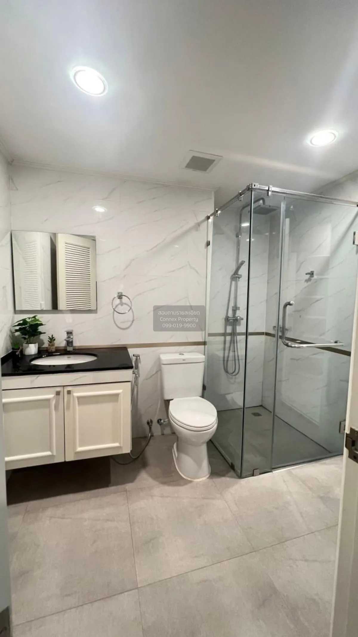 FOR RENT condo , M Towers , Duplex , wide frontage , BTS-Phrom Ph