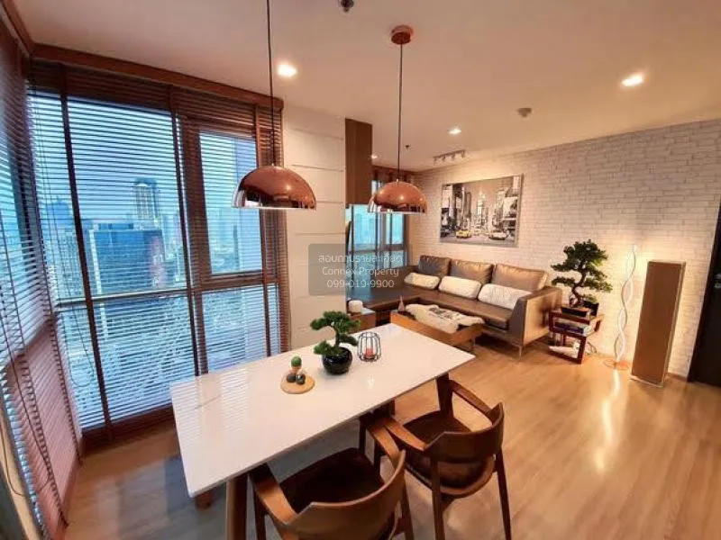 FOR RENT condo , RHYTHM Sathorn-Narathiwas , Duplex , wide fronta