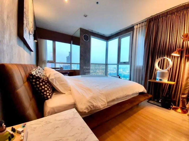 FOR RENT condo , RHYTHM Sathorn-Narathiwas , Duplex , wide fronta