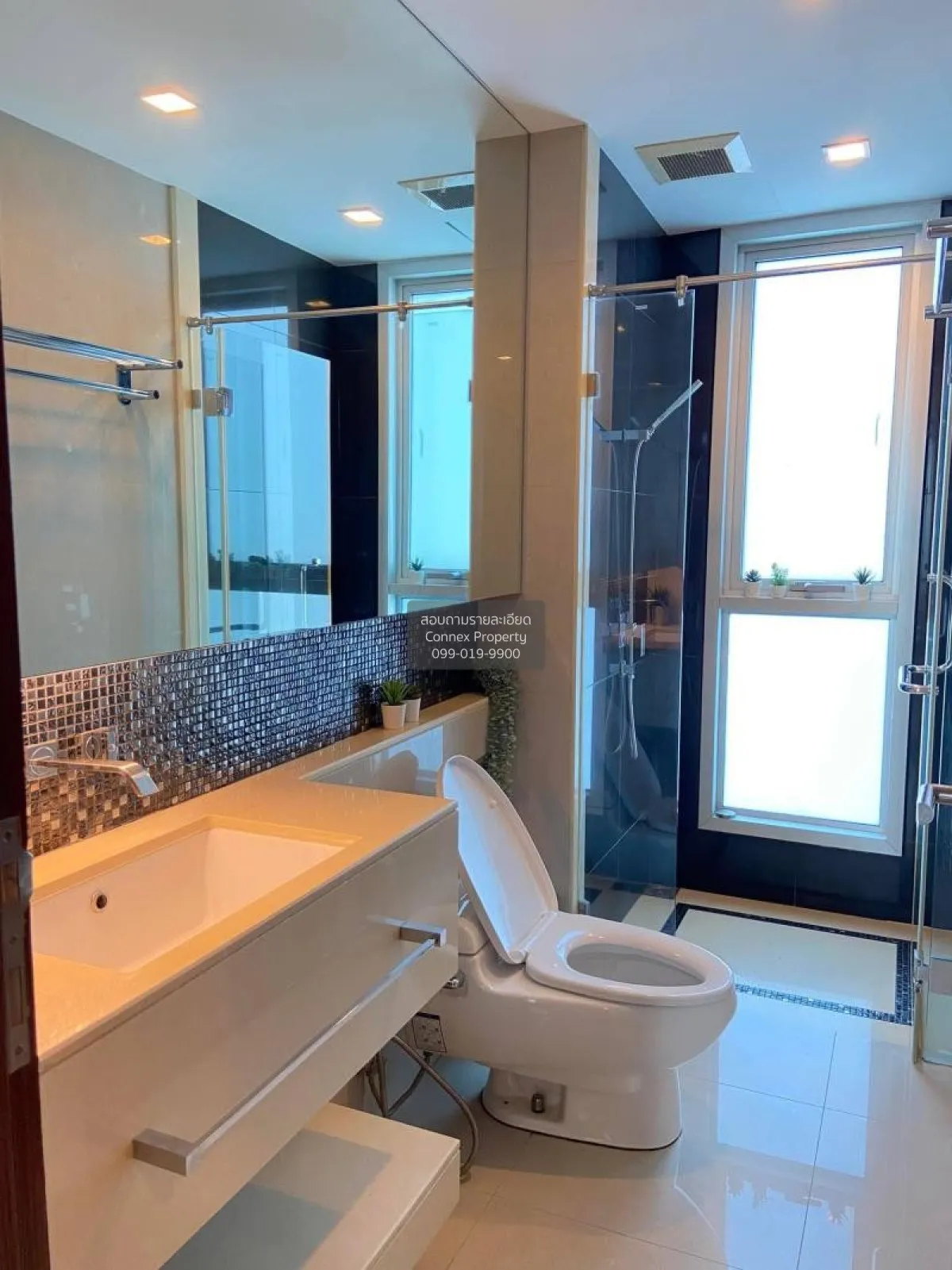 เช่า คอนโด  The Address Asoke MRT-เพชรบุรี เพชรบุรี มักกะสัน ราชเ