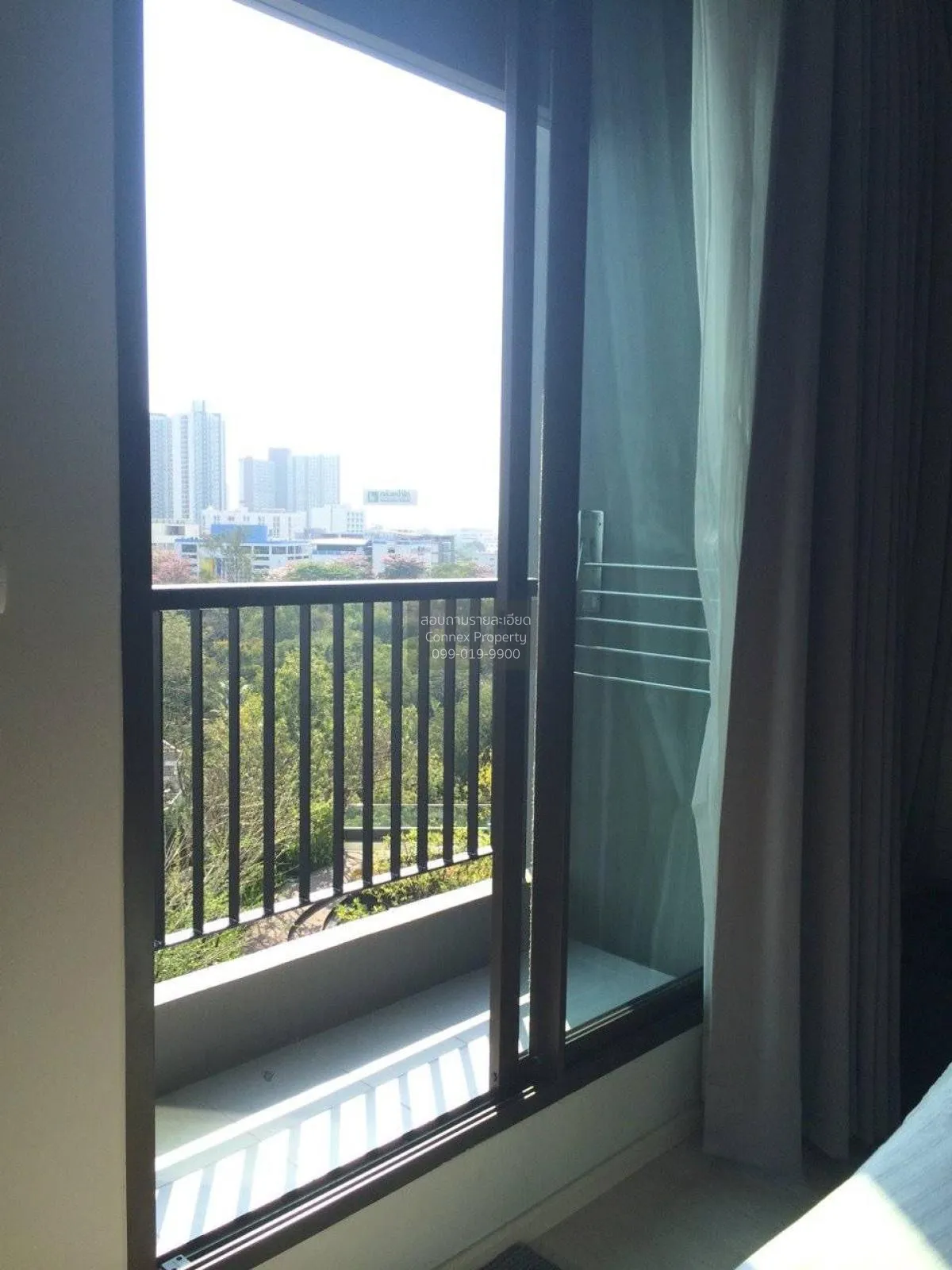 FOR RENT condo , RHYTHM Sukhumvit 44/1 , Duplex , wide frontage ,