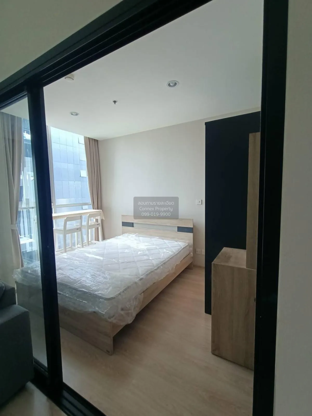 FOR RENT condo , Noble Revolve Ratchada , Duplex , wide frontage  4