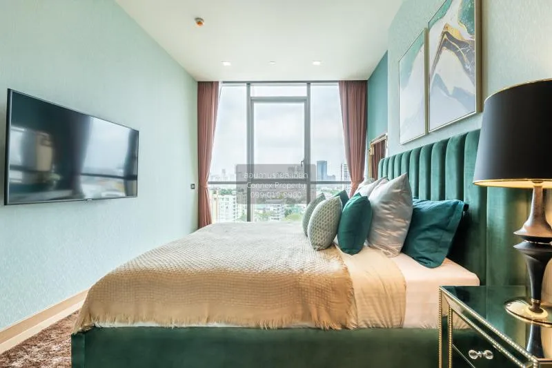 FOR RENT condo , Monument Thonglor , Duplex , wide frontage , BTS