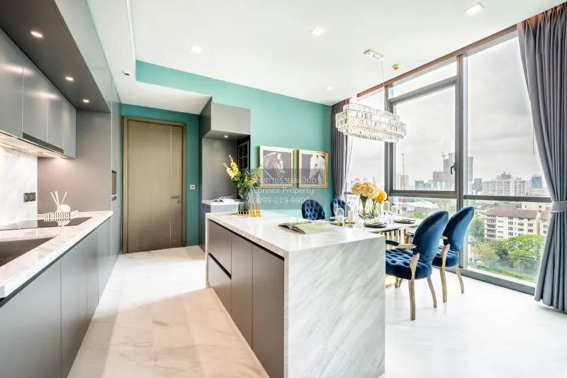 FOR RENT condo , Monument Thonglor , Duplex , wide frontage , BTS