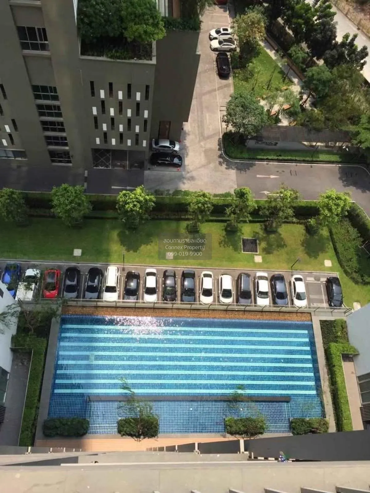 FOR RENT condo , Noble Revolve Ratchada , Duplex , wide frontage 