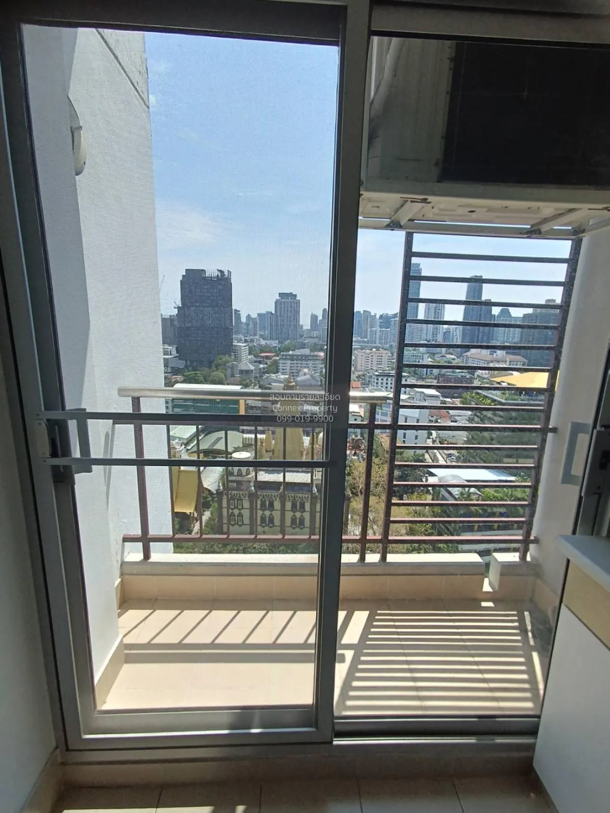 FOR RENT condo , Supalai Park Ekamai Thonglor , Duplex , wide fro