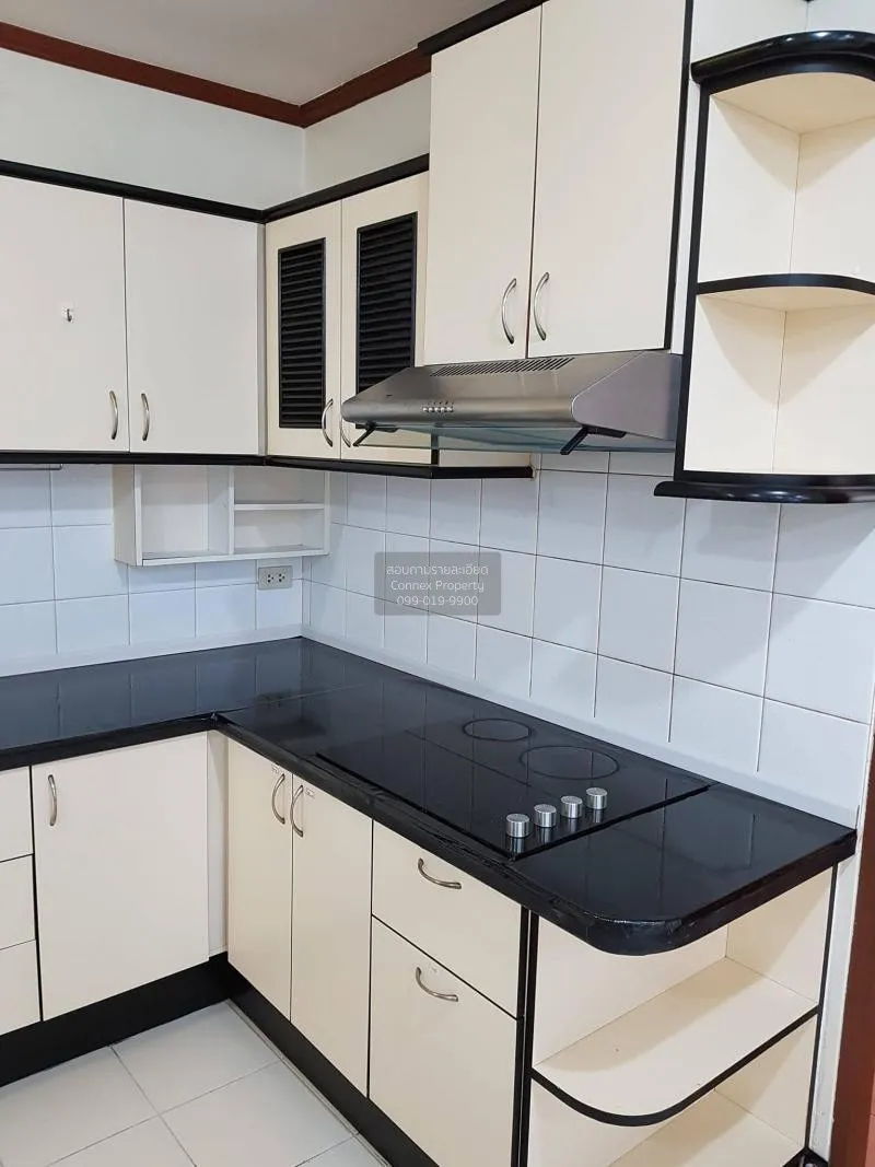 FOR RENT condo , Aree Place Sukhumvit 26 , Duplex , wide frontage 2