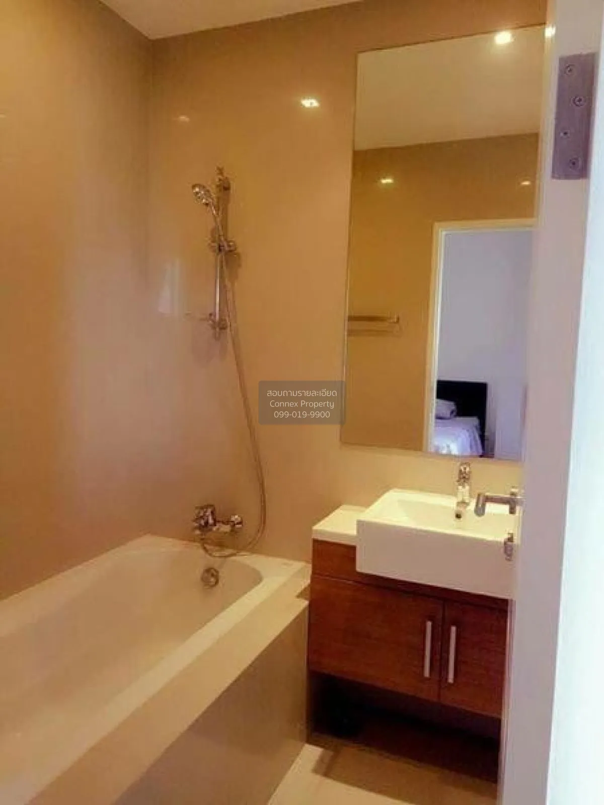 เช่า คอนโด  Noble Refine Sukhumvit 26 BTS-พร้อมพงษ์ สุขุมวิท คลอง