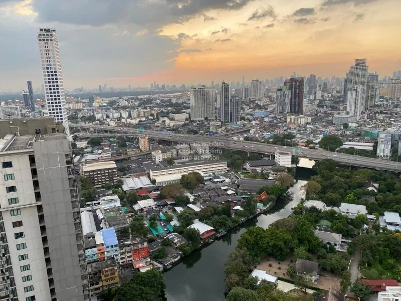 FOR RENT condo , The Base Sukhumvit 77 , Duplex , wide frontage , 3