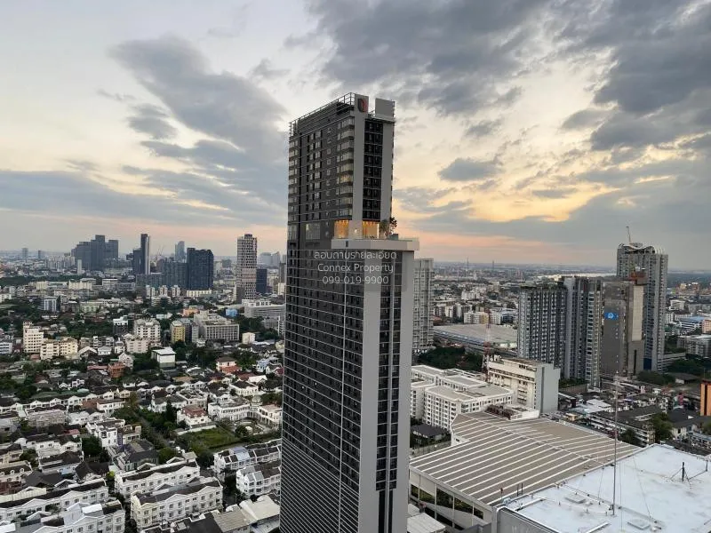 FOR RENT condo , The Base Sukhumvit 77 , Duplex , wide frontage , 4