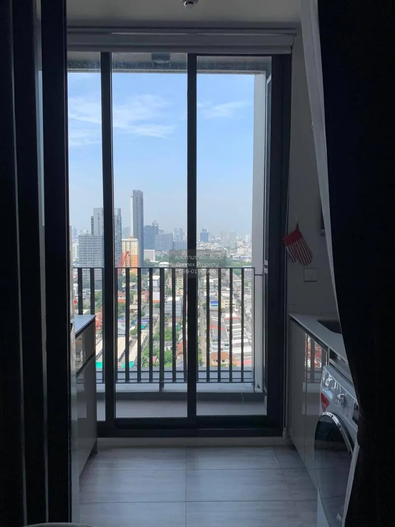 FOR RENT condo , Whizdom Essence , Duplex , wide frontage , BTS-P 3