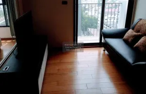 FOR RENT condo , Fuse Sathorn - Taksin , Duplex , wide frontage , BTS-Wongwian Yai , Bang Lamphu Lang , Khlong San , Bangkok , CX-03062