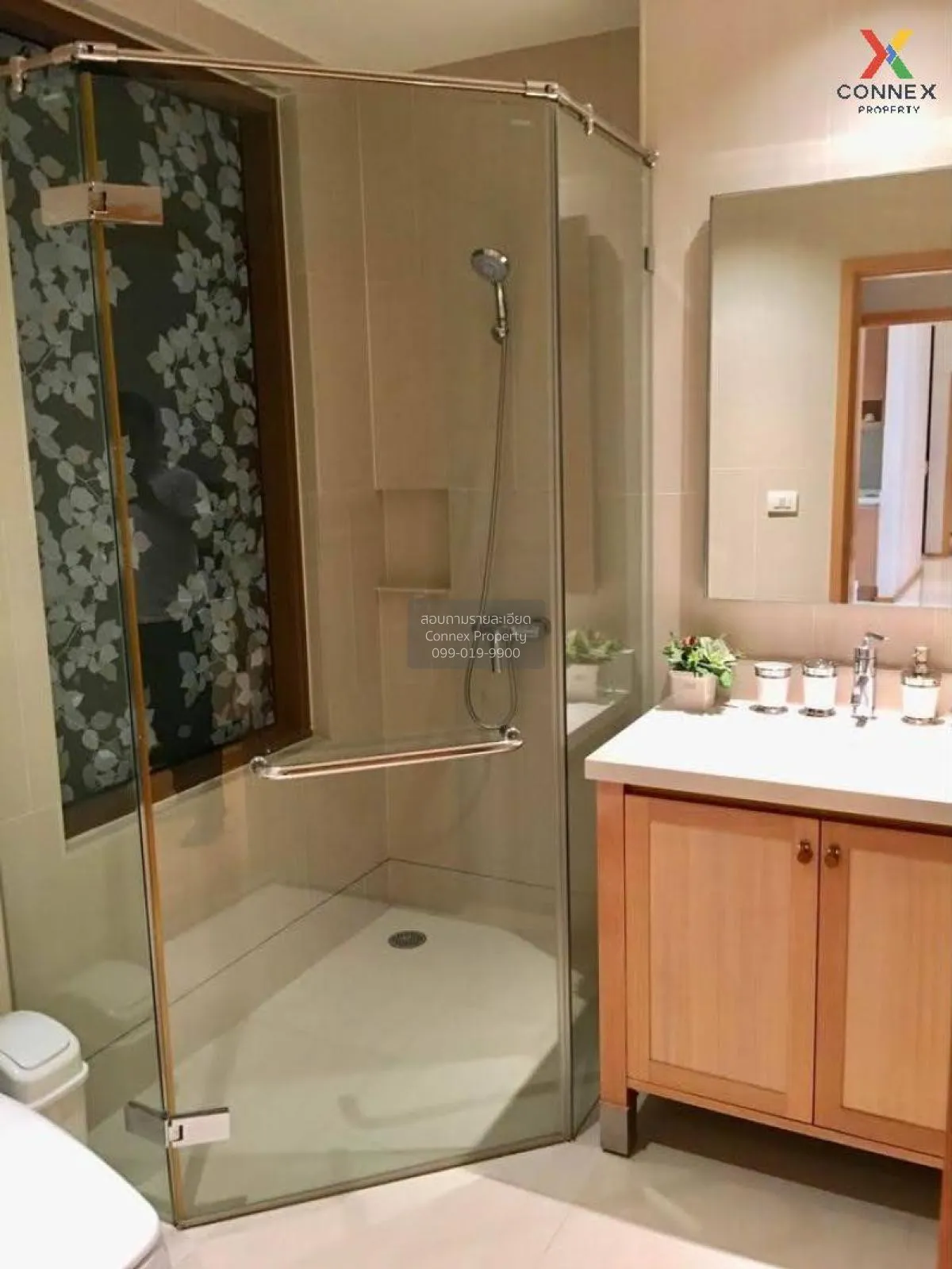 FOR SALE condo , The Emporio Place , Duplex , corner unit , BTS-P