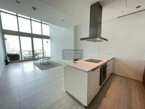 FOR RENT condo , 185 Rajadamri , Duplex , nice view , BTS-Ratchadamri , Lumpini , Pathum Wan , Bangkok , CX-03544