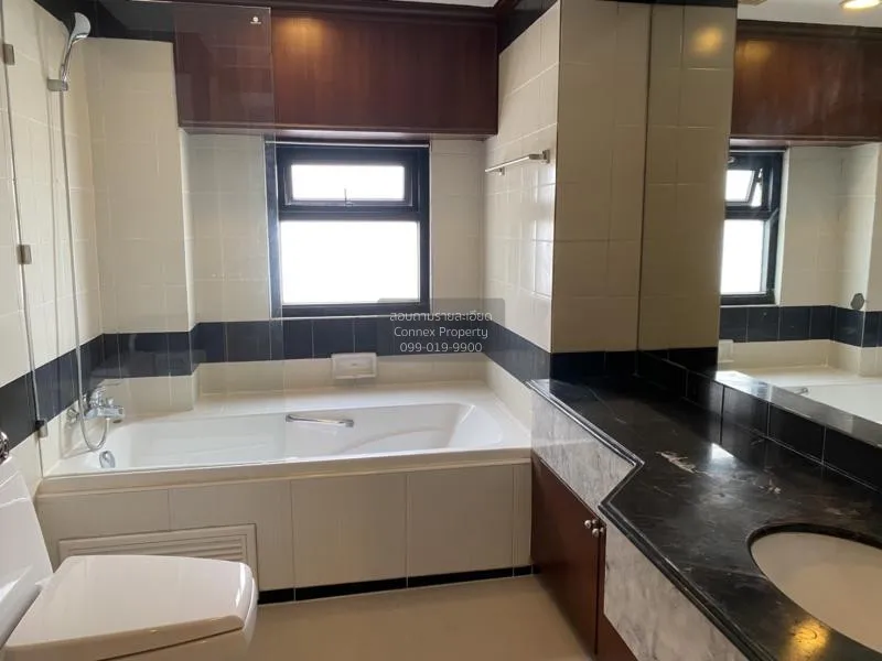 เช่า คอนโด  Baan Piya Sathorn MRT-ลุมพินี สวนพูล ทุ่งมหาเมฆ สาทร 