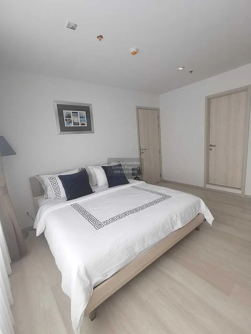 FOR RENT condo , Life One Wireless , Duplex , high floor , BTS-Ph 4