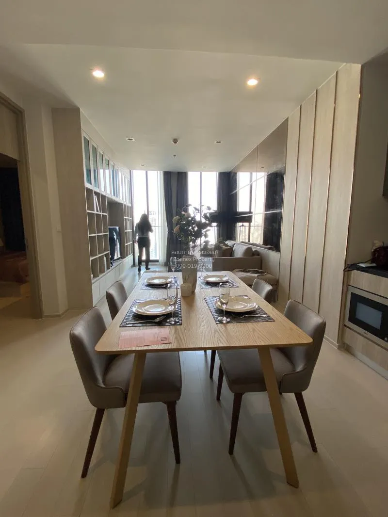 FOR RENT condo Noble Ploenchit , high floor , BTS-Phloen Chit , L 4