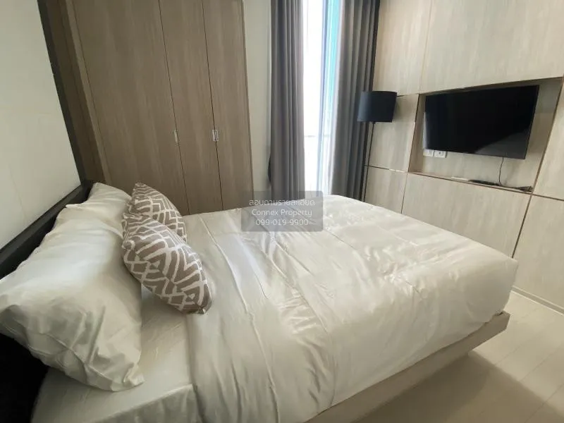 FOR RENT condo Noble Ploenchit , high floor , BTS-Phloen Chit , L