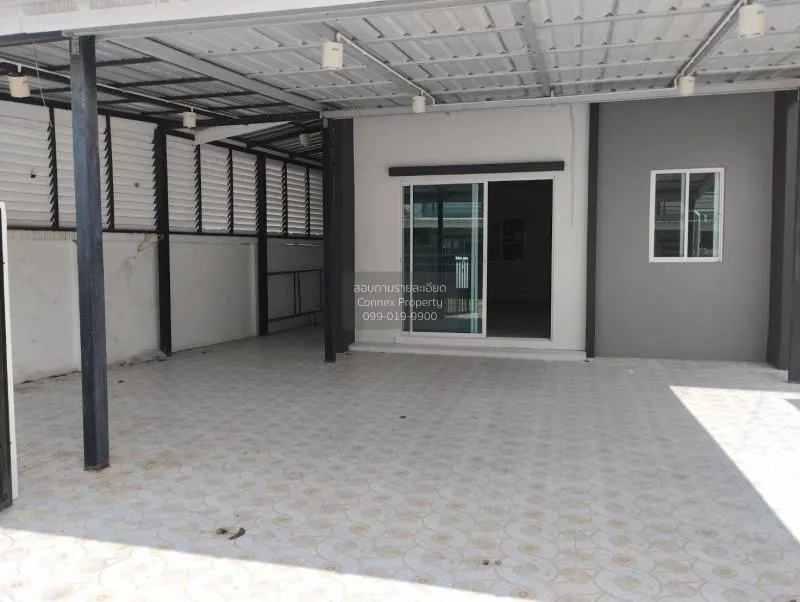 FOR SALE townhome Lio Rattanathibet-Westgate , corner unit , wide 2