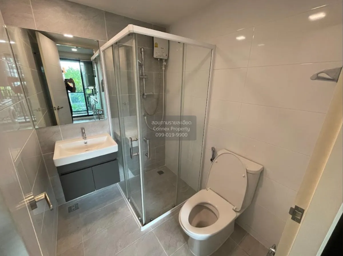 FOR RENT condo Modiz Ratchada 32 , corner unit , BTS-Ha Yaek Lat 