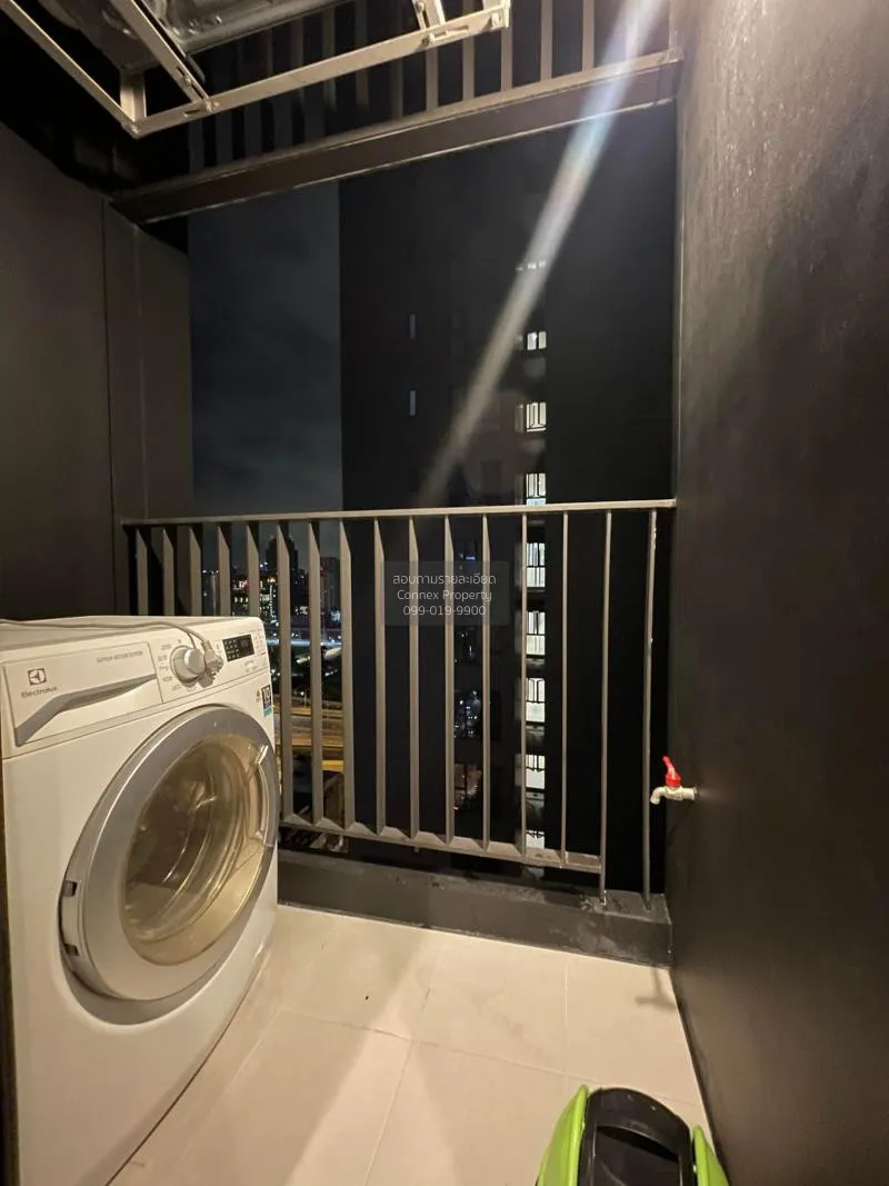 FOR RENT condo Life Asoke-Rama 9 , high floor , MRT-Phra Ram 9 , 