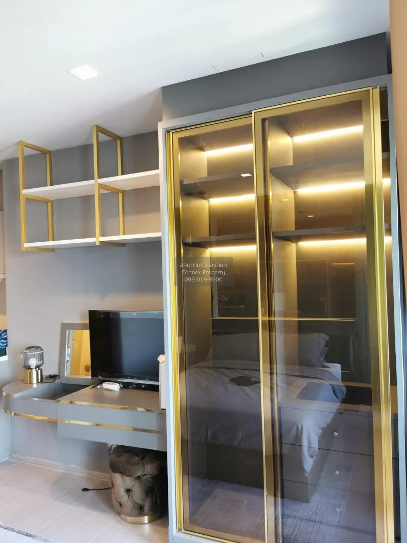 FOR RENT condo , Life Asoke-Rama 9 , nice view , high floor , MRT 3