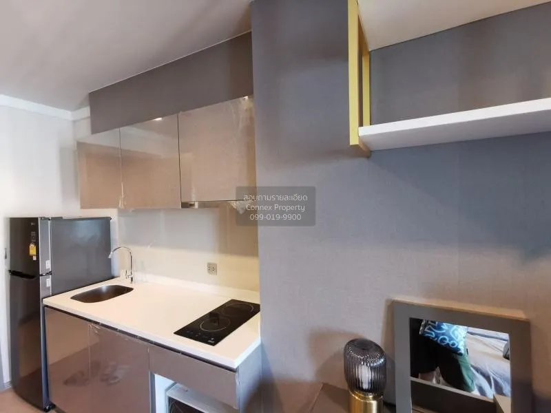FOR RENT condo , Life Asoke-Rama 9 , nice view , high floor , MRT 4