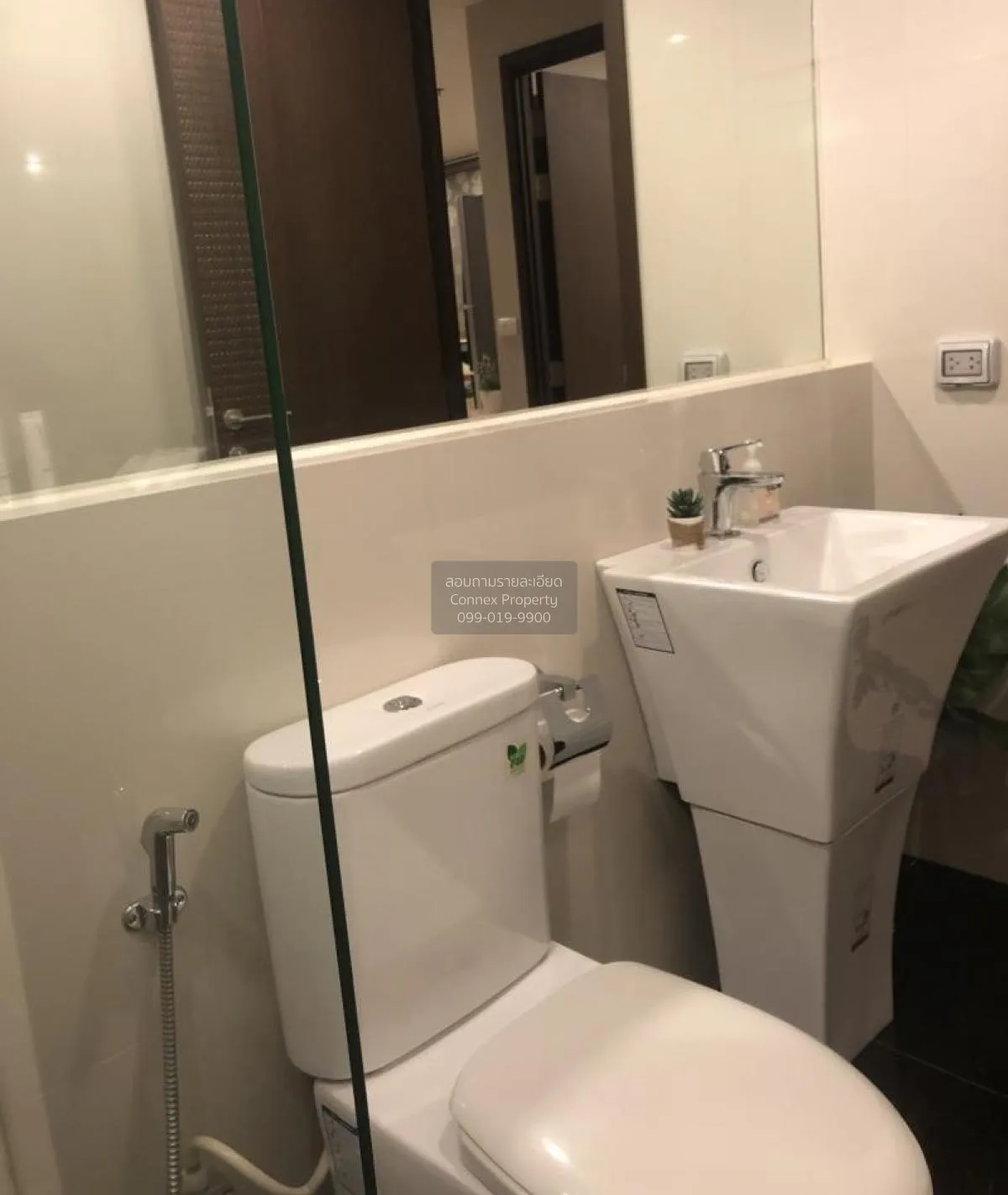 FOR RENT condo , RHYTHM Sathorn-Narathiwas , BTS-Chong Nonsi , Th