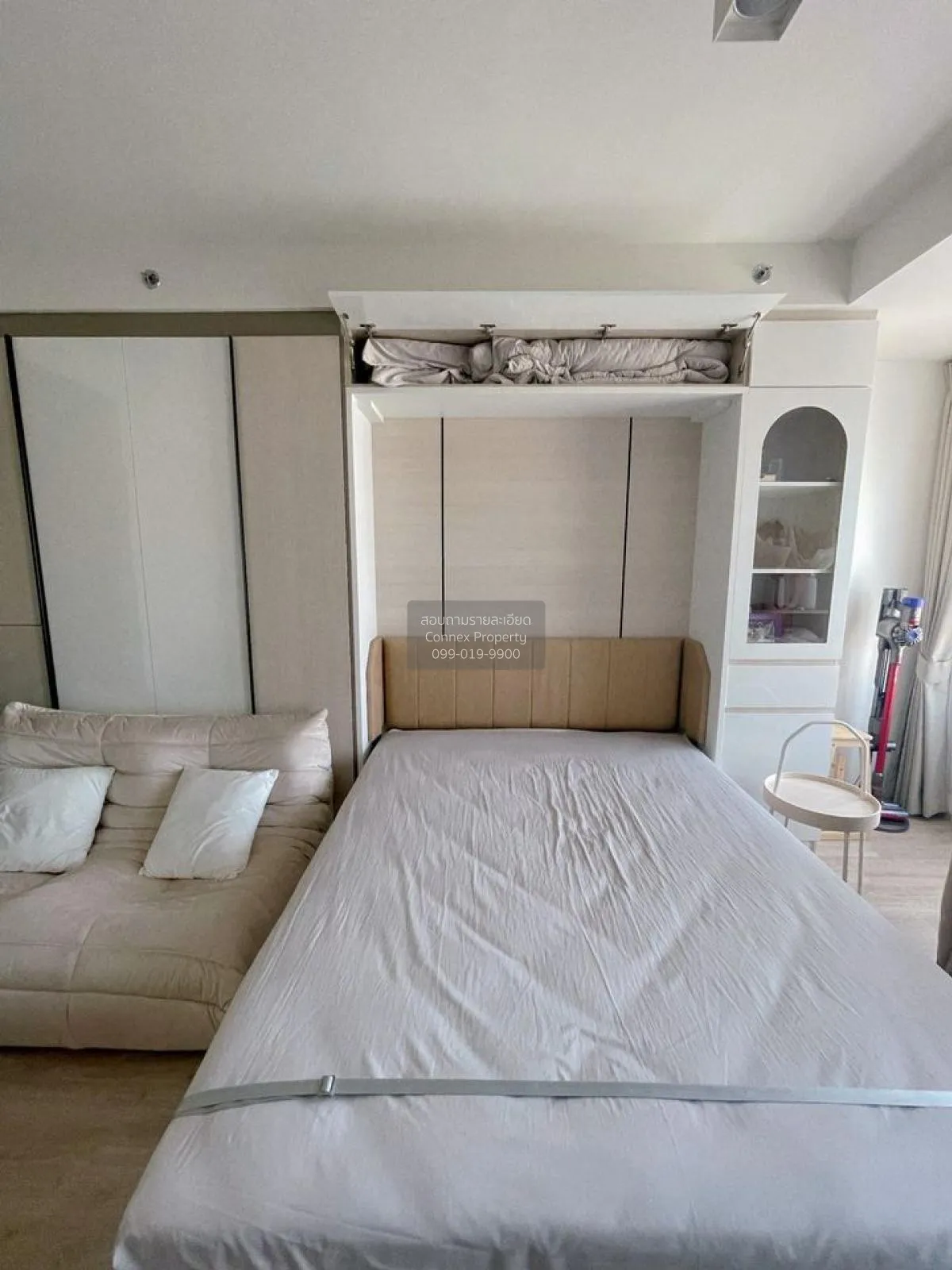 FOR SALE condo , Ideo Sathorn - Wongwian Yai , nice view , high f 3