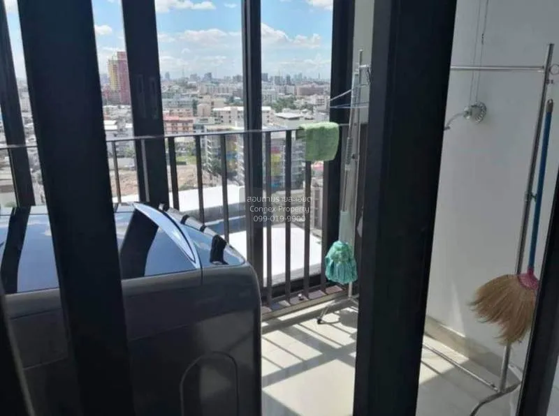 FOR RENT condo , Ideo Ratchada - Huaikwang , corner unit , MRT-Hu