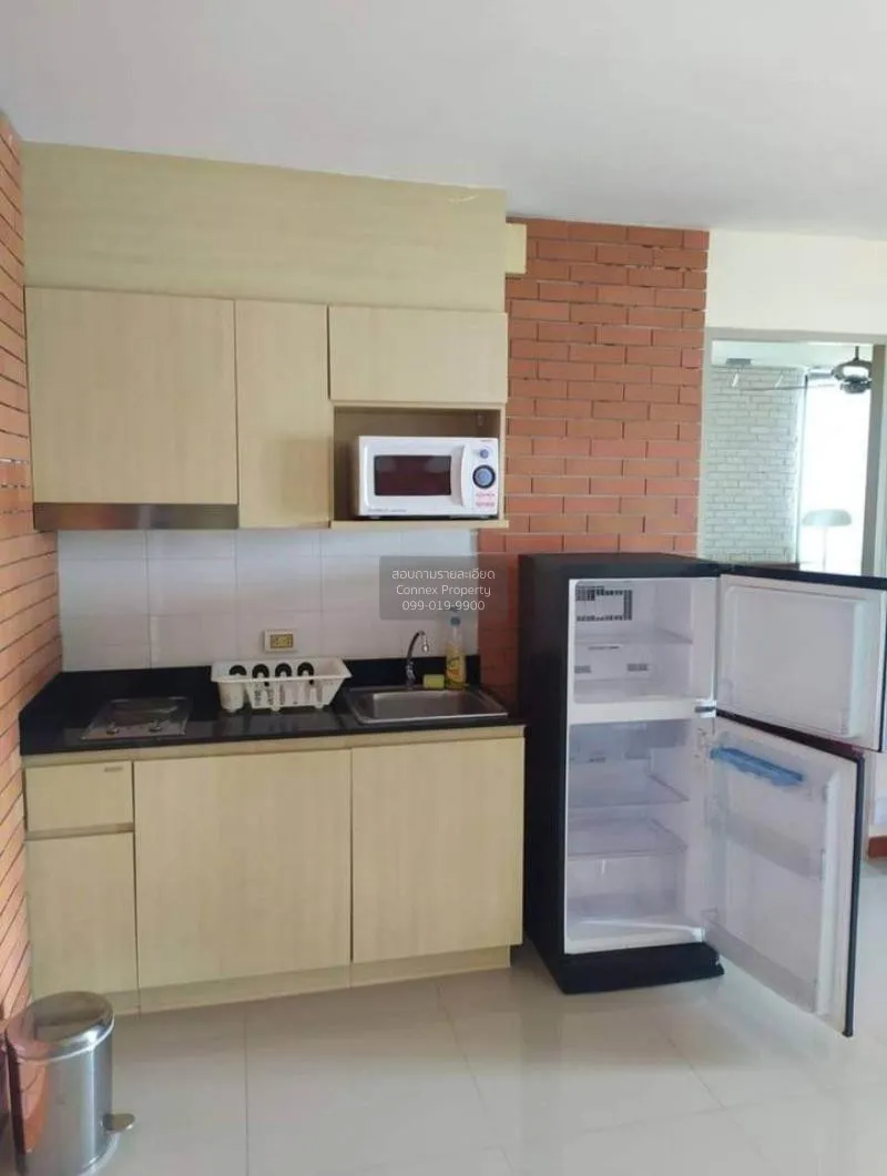 FOR RENT condo , Ideo Ratchada - Huaikwang , corner unit , MRT-Hu 3
