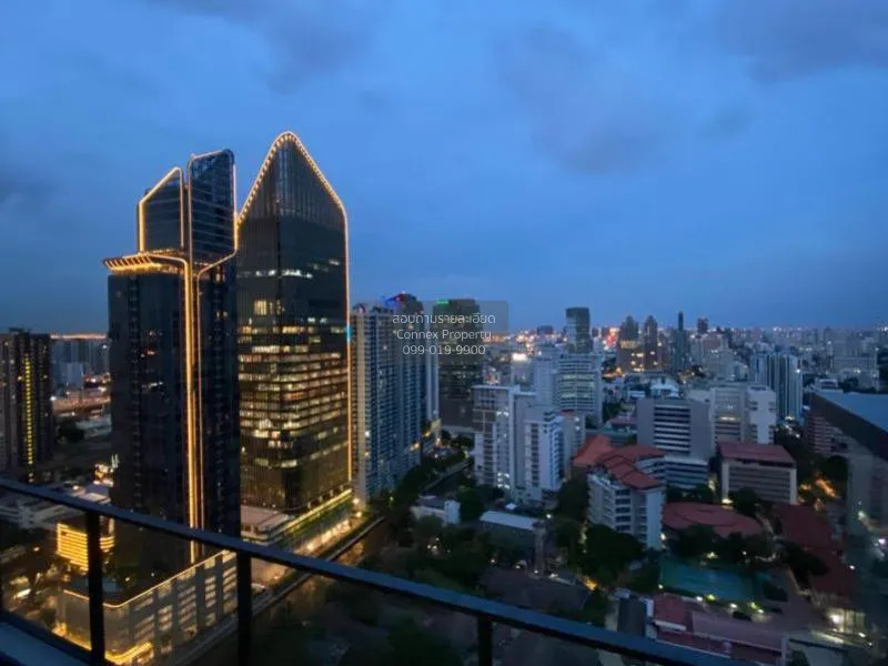 เช่าคอนโด  เดอะ ลอฟท์ อโศก วิวสวย MRT-เพชรบุรี คลองเตยเหนือ เขต ว