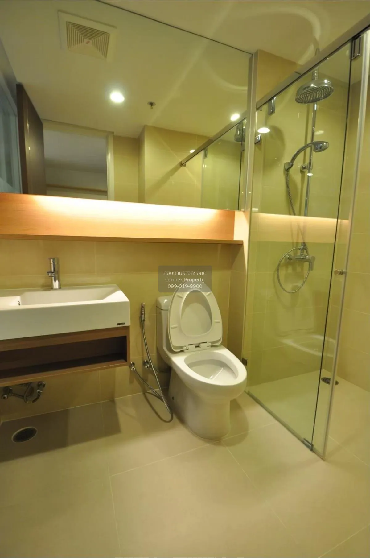 FOR RENT condo , 15 Sukhumvit Residences , BTS-Nana , Khlong Toei 4