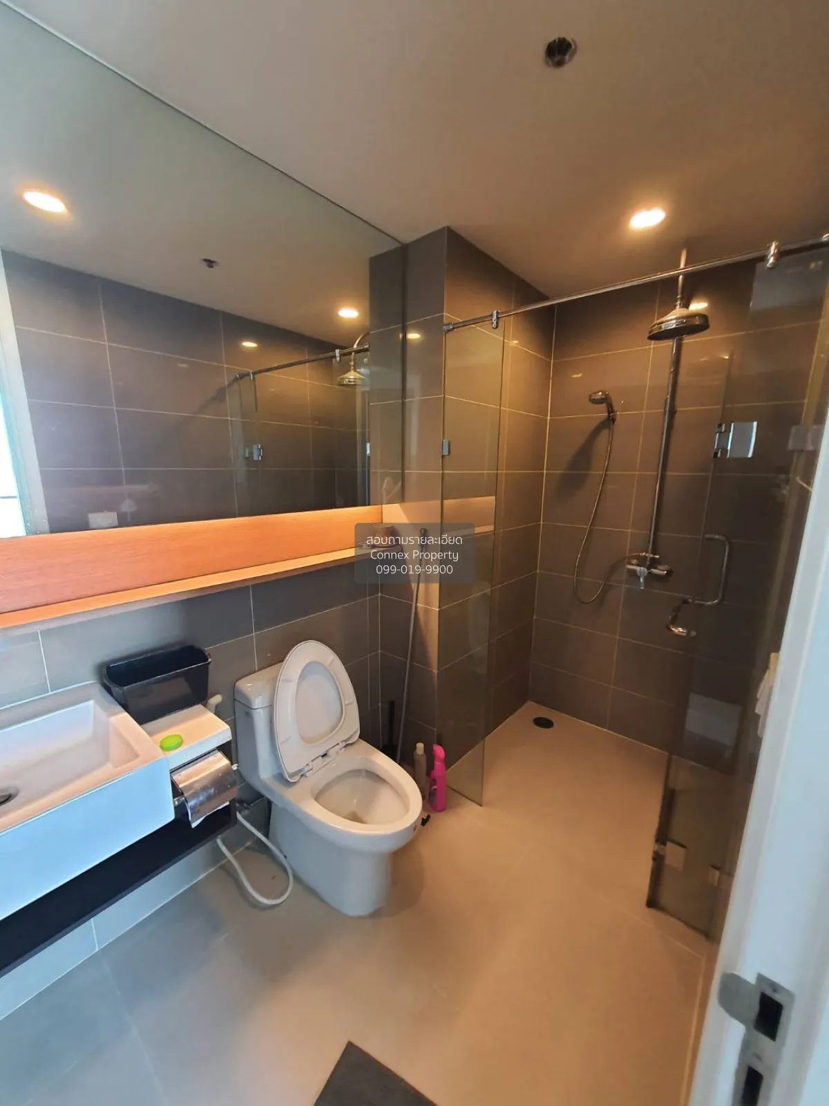 เช่าคอนโด  15 สุขุมวิท เรสซิเดนซ์ BTS-นานา คลองเตยเหนือ เขต วัฒนา