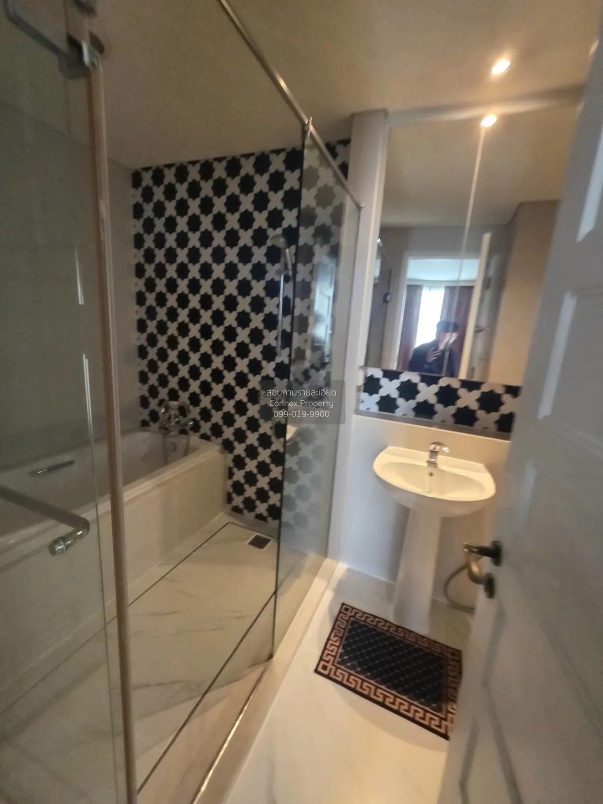 FOR RENT condo , Aguston Sukhumvit 22 , BTS-Phrom Phong , Khlong 