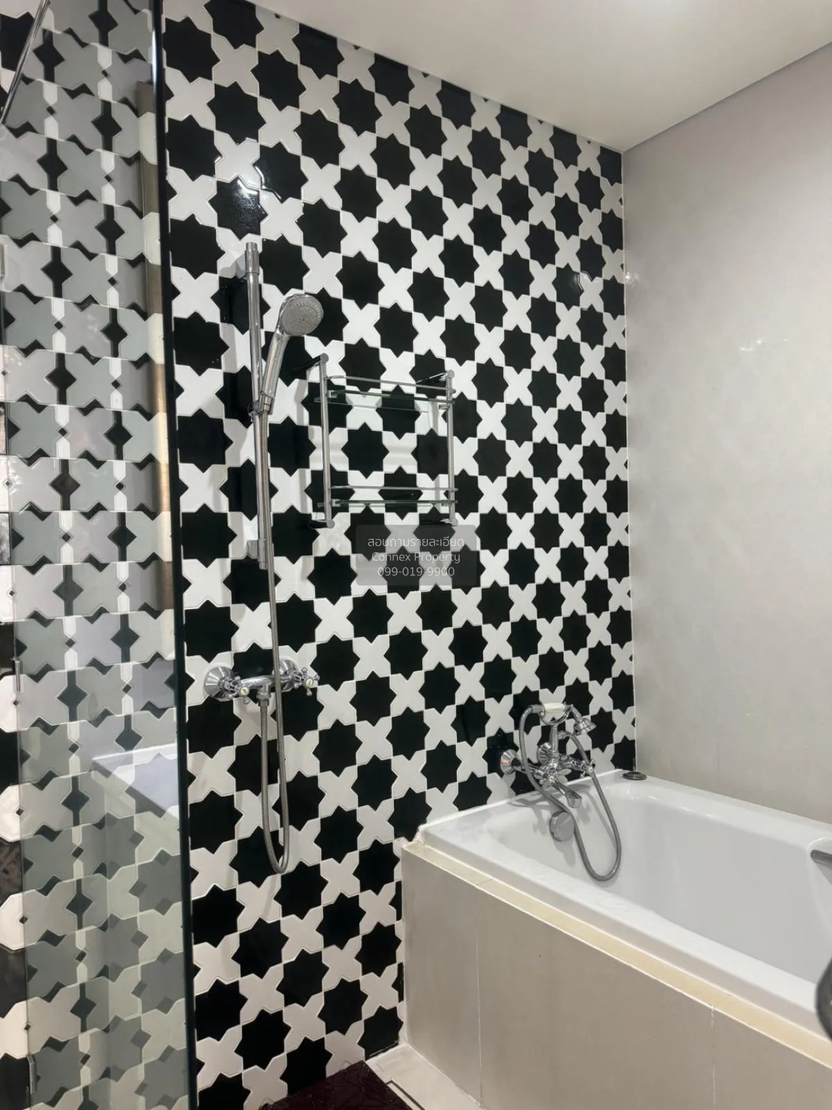 เช่าคอนโด  ออกัสตัน สุขุมวิท 22 BTS-พร้อมพงษ์ คลองตัน เขต คลองเตย