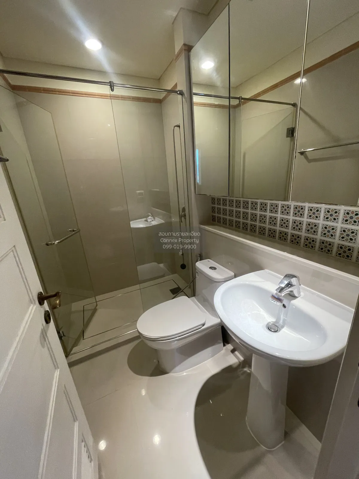 FOR RENT condo , Aguston Sukhumvit 22 , BTS-Phrom Phong , Khlong 