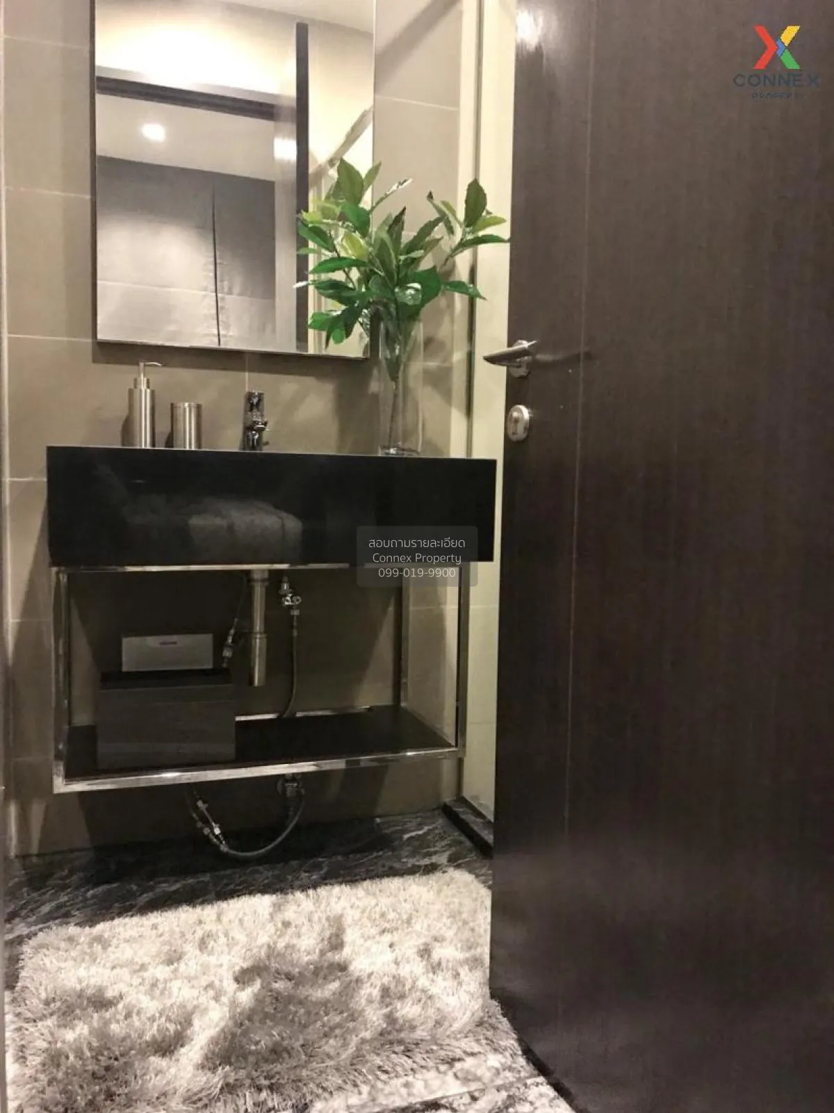 FOR SALE condo , EDGE Sukhumvit 23 , BTS-Asok , Khlong Toei Nuea 