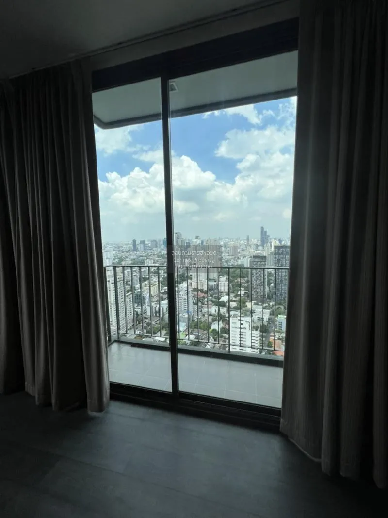 FOR RENT condo , EDGE Sukhumvit 23 , BTS-Asok , Khlong Toei Nuea 