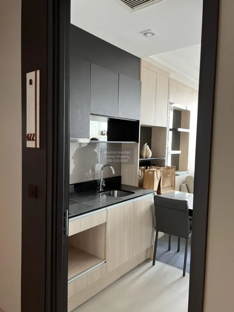 FOR RENT condo , EDGE Sukhumvit 23 , BTS-Asok , Khlong Toei Nuea  4