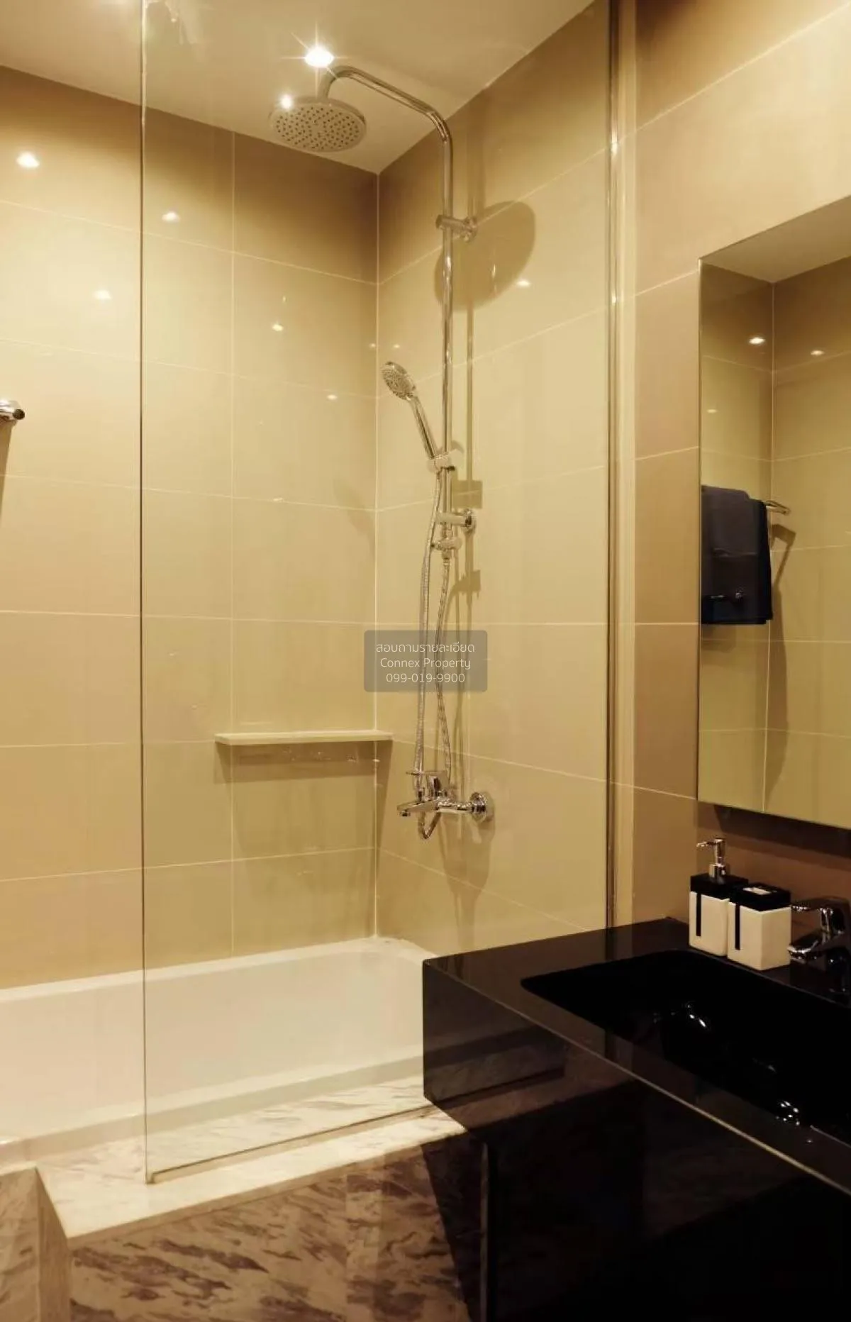 FOR RENT condo , EDGE Sukhumvit 23 , BTS-Asok , Khlong Toei Nuea 