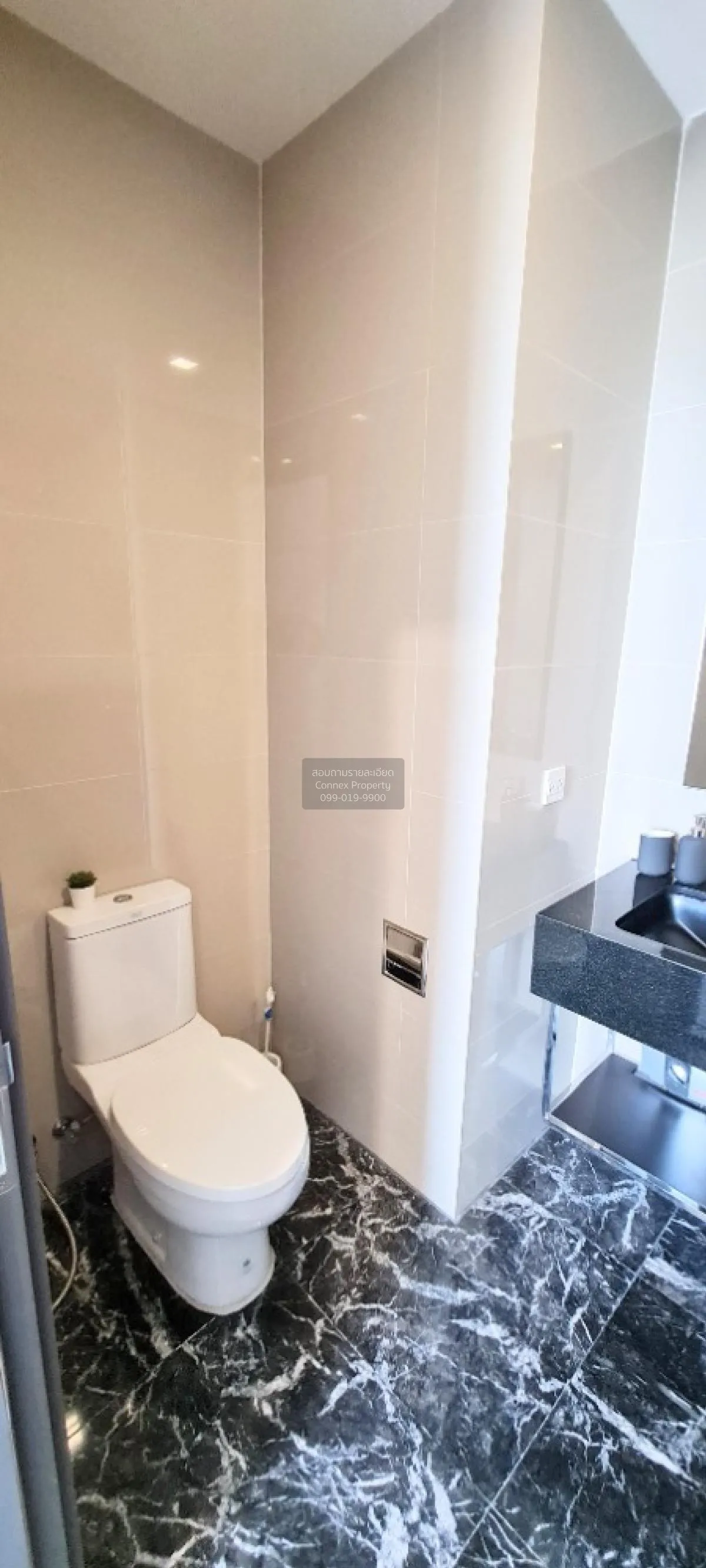 FOR RENT condo , EDGE Sukhumvit 23 , BTS-Asok , Khlong Toei Nuea 