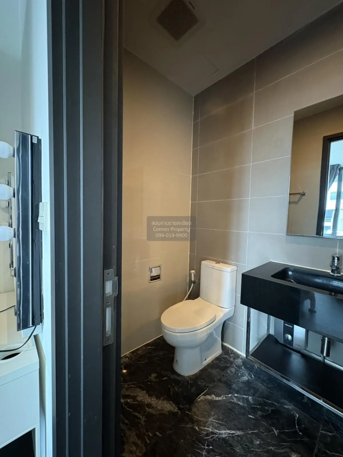 FOR RENT condo , EDGE Sukhumvit 23 , BTS-Asok , Khlong Toei Nuea  3