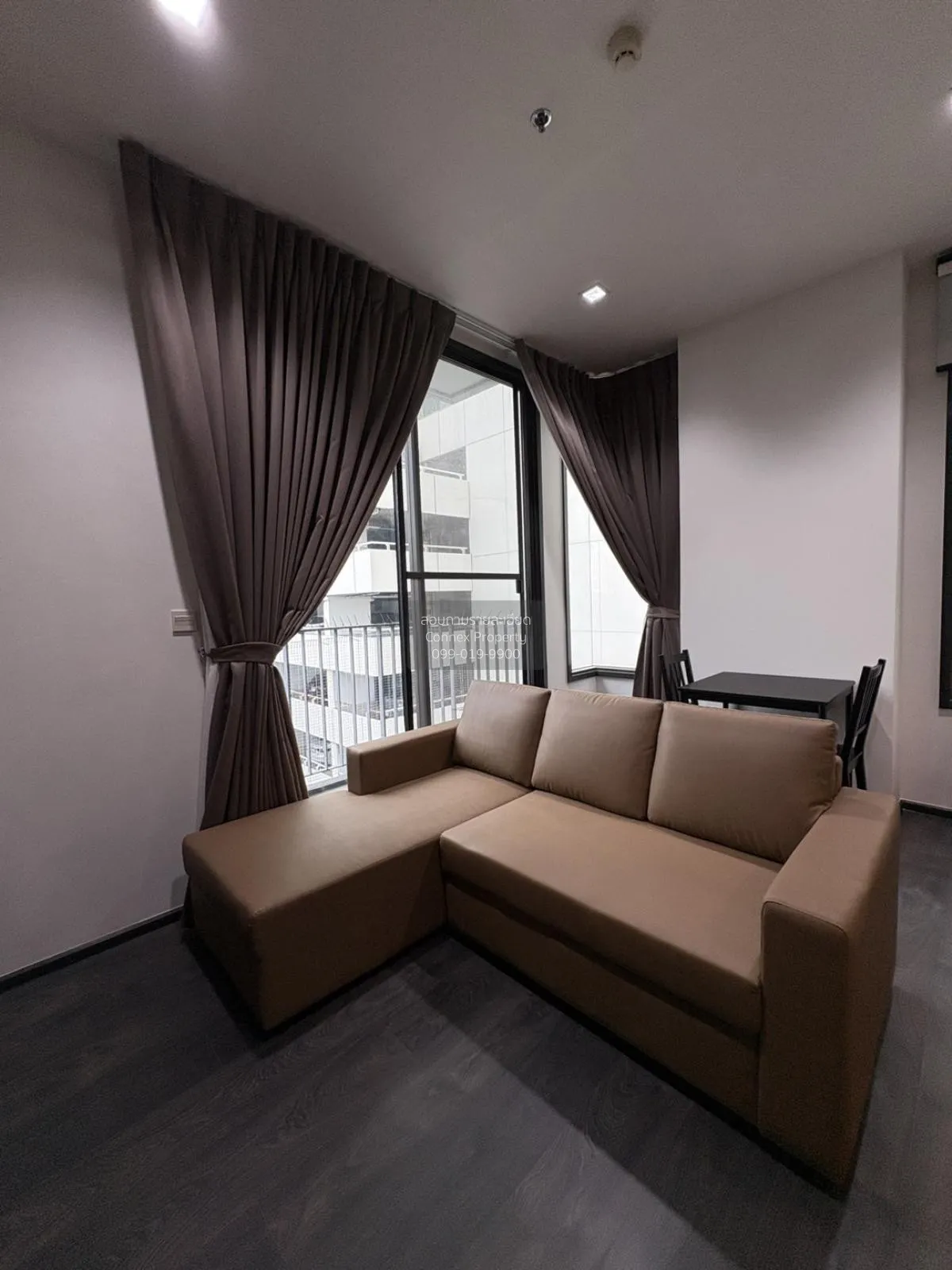 FOR RENT condo , EDGE Sukhumvit 23 , BTS-Asok , Khlong Toei Nuea 