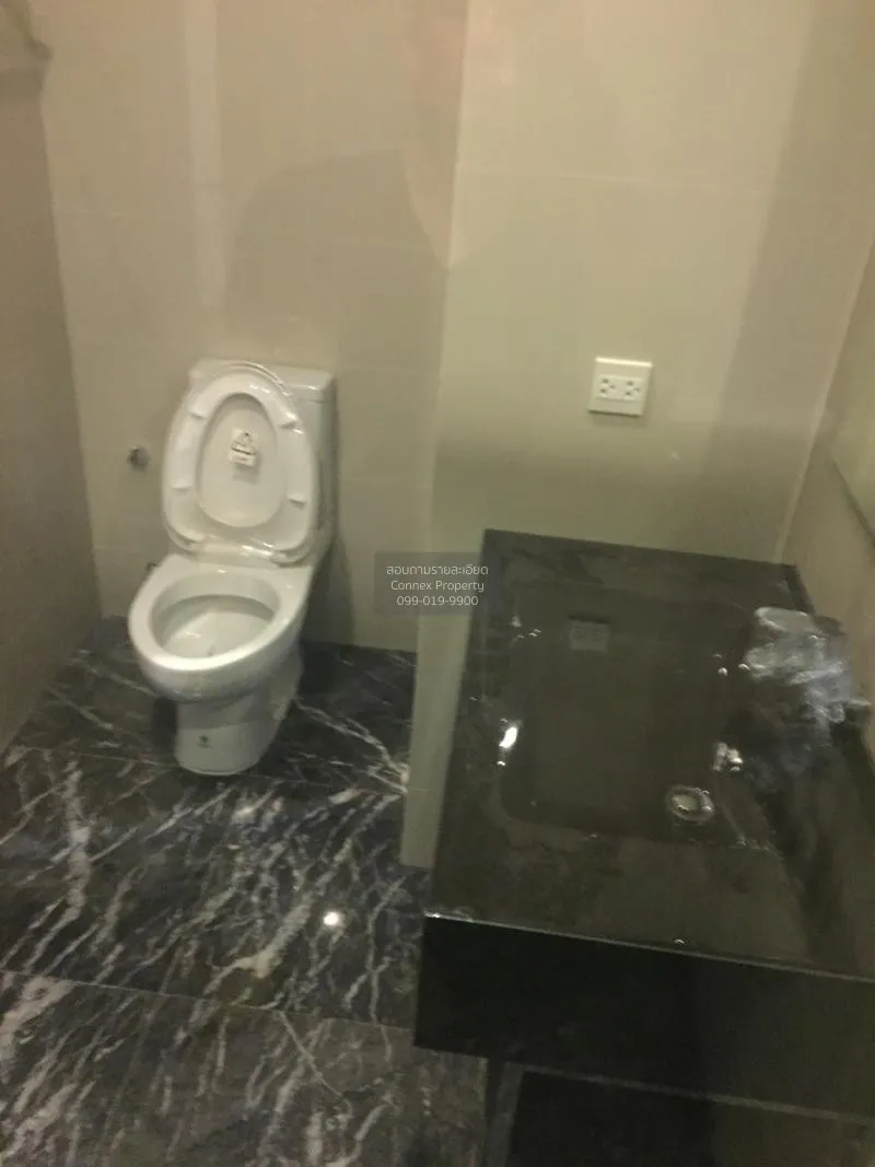 FOR RENT condo , EDGE Sukhumvit 23 , BTS-Asok , Khlong Toei Nuea 